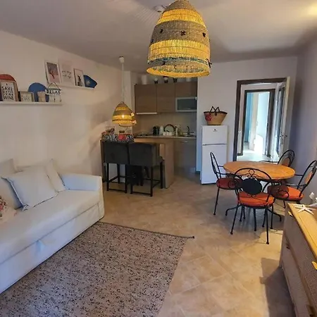 아파트 Oasis Apartment, луксозен в комплекс оазис