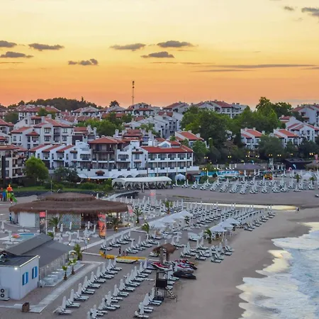 아파트 Oasis Apartment, луксозен в комплекс оазис 로제넷츠